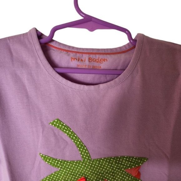Mini Boden Strawberry Tee Applique Purple Girls size 9 10 Years Kids - Picture 5 of 7